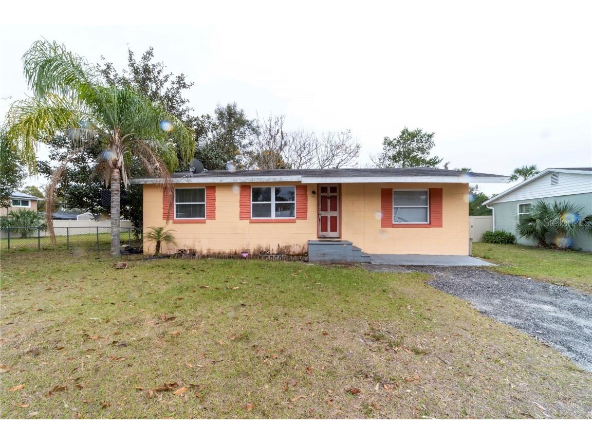126 Kensington Avenue Deland FL 32724 V4939519 image1
