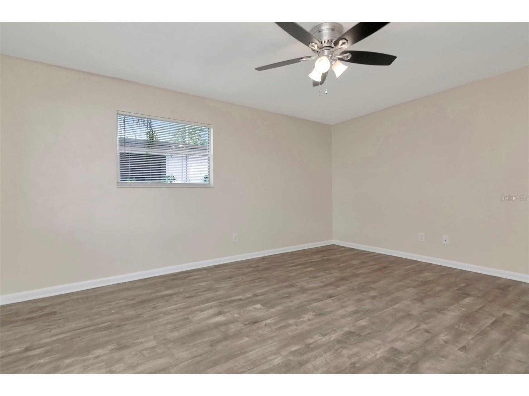 126 Kingsway Road Brandon FL 33510 TB8509146 image10