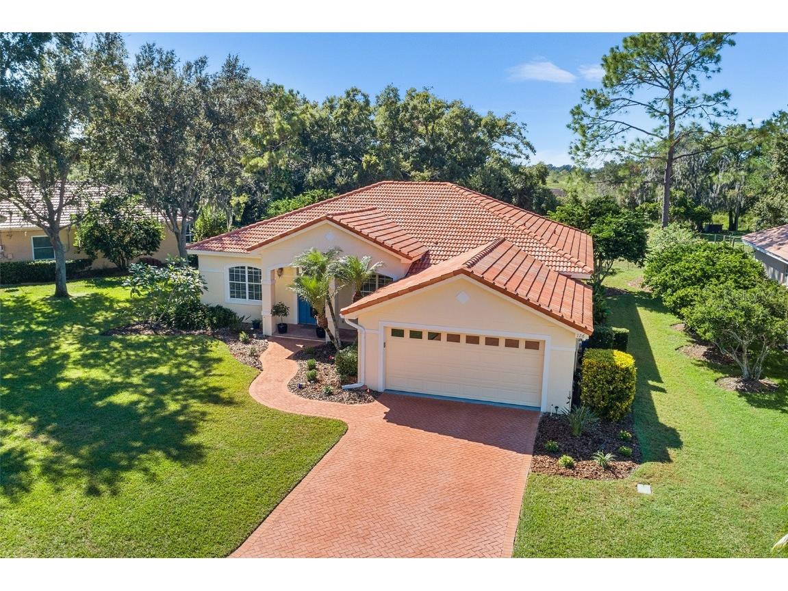 126 Lake Region Circle Winter Haven FL 33881 P4936583 image1