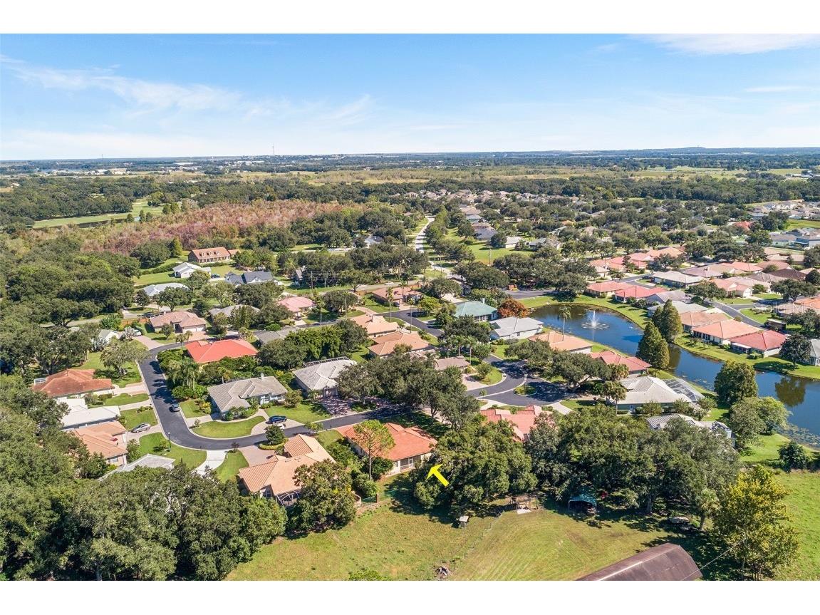 126 Lake Region Circle Winter Haven FL 33881 P4936583 image48