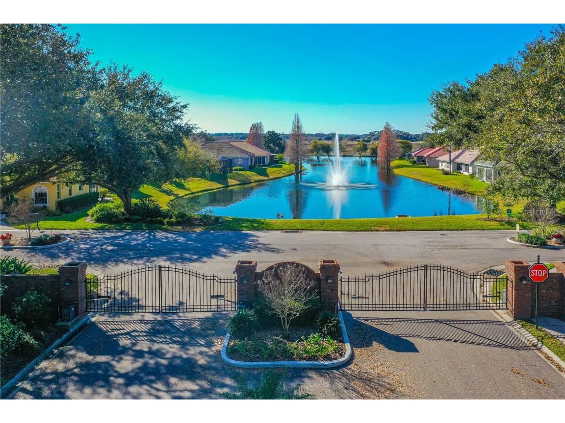 126 Lake Region Circle Winter Haven FL 33881 P4936583 image8
