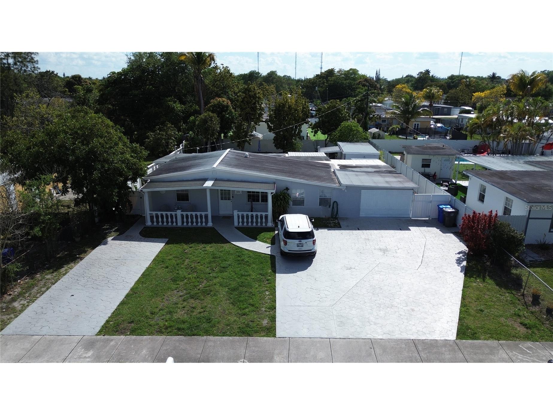 126 Miami Gardens Road West Park FL 33023 TB8491387 image1