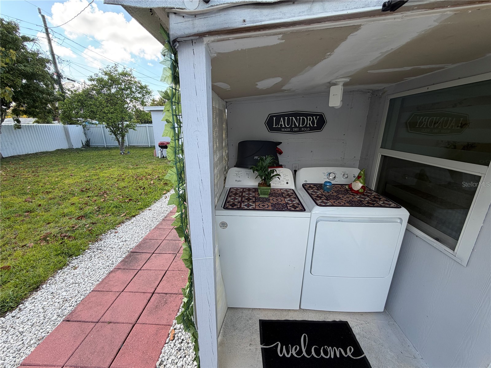 126 Miami Gardens Road West Park FL 33023 TB8491387 image40