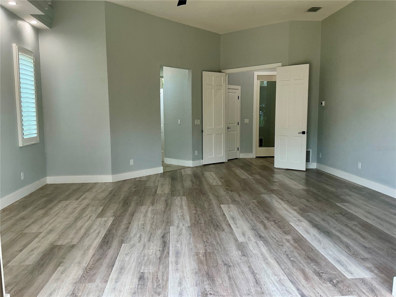 126 Old Oak Circle Palm Harbor FL 34683 TB8526254 image20