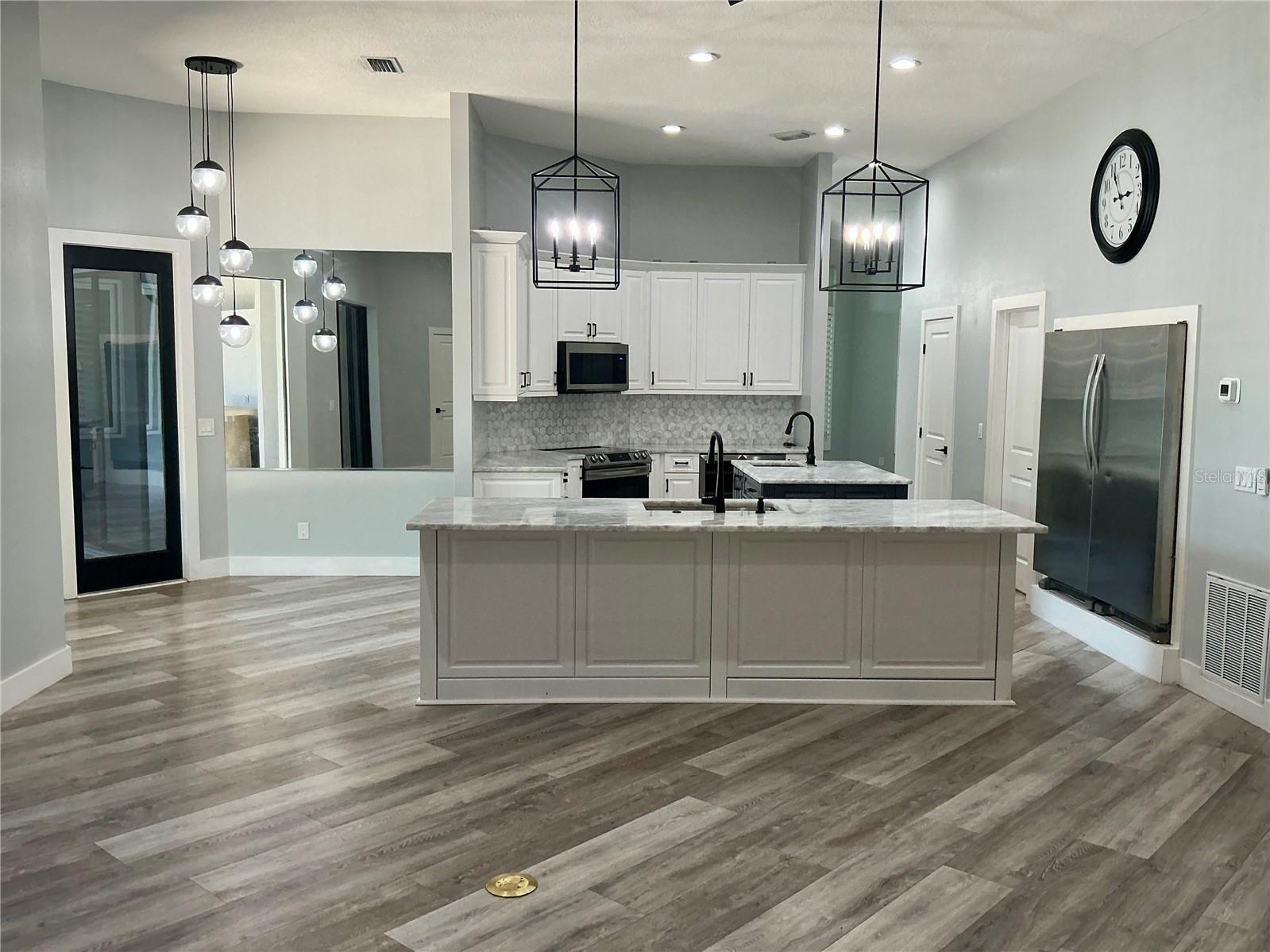 126 Old Oak Circle Palm Harbor FL 34683 TB8526254 image46