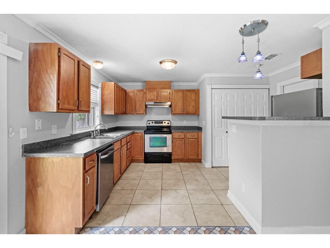 126 Page Street #B Orlando FL 32806 O6359349 image11