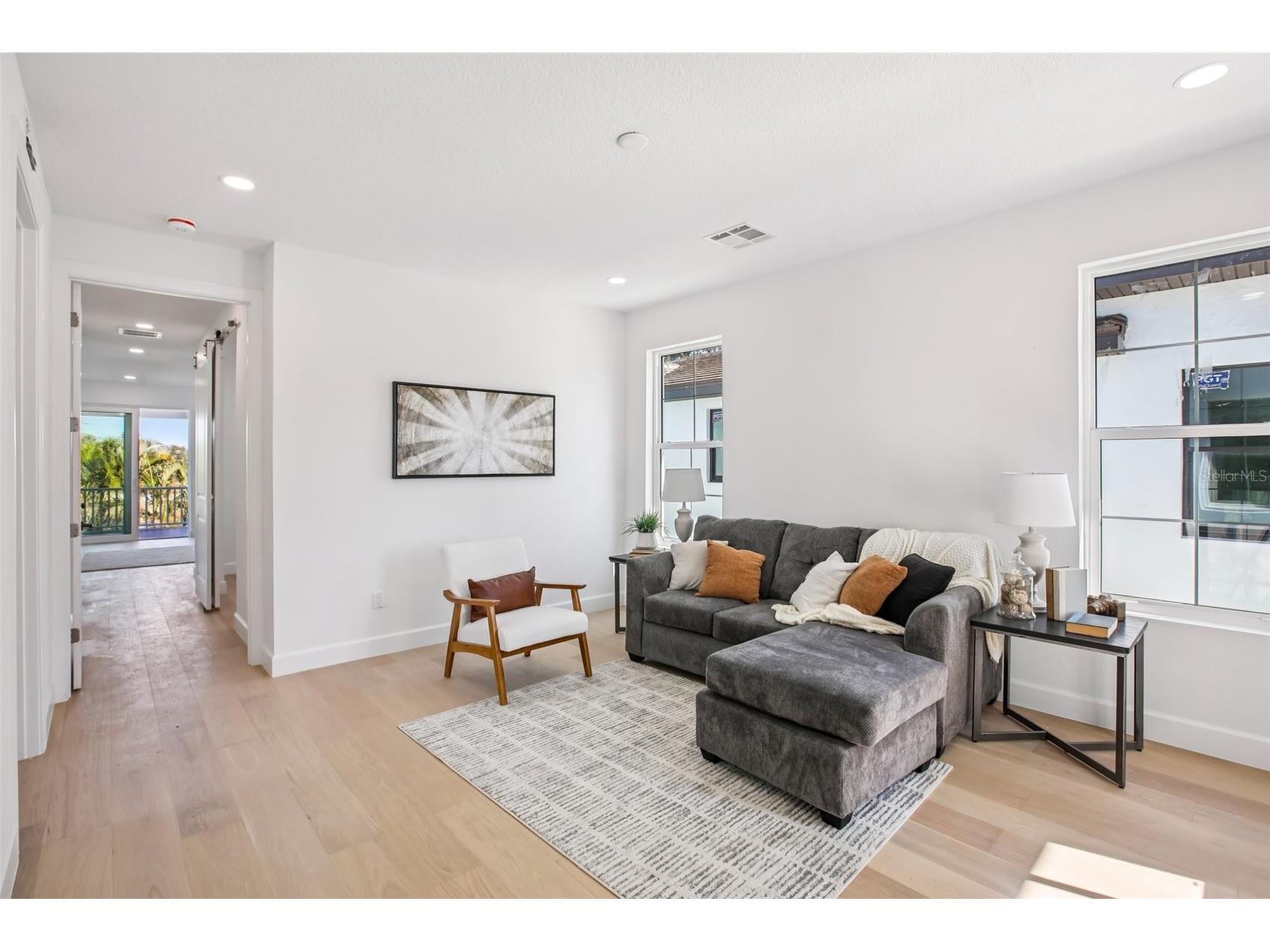 126 Ricardo Way NE Saint Petersburg FL 33704 TB8472653 image12