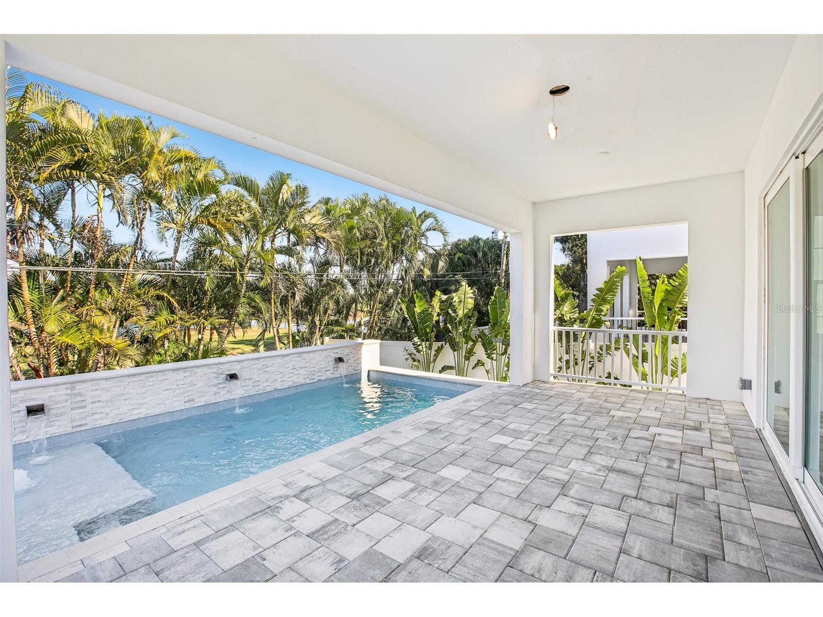 126 Ricardo Way NE Saint Petersburg FL 33704 TB8472653 image47