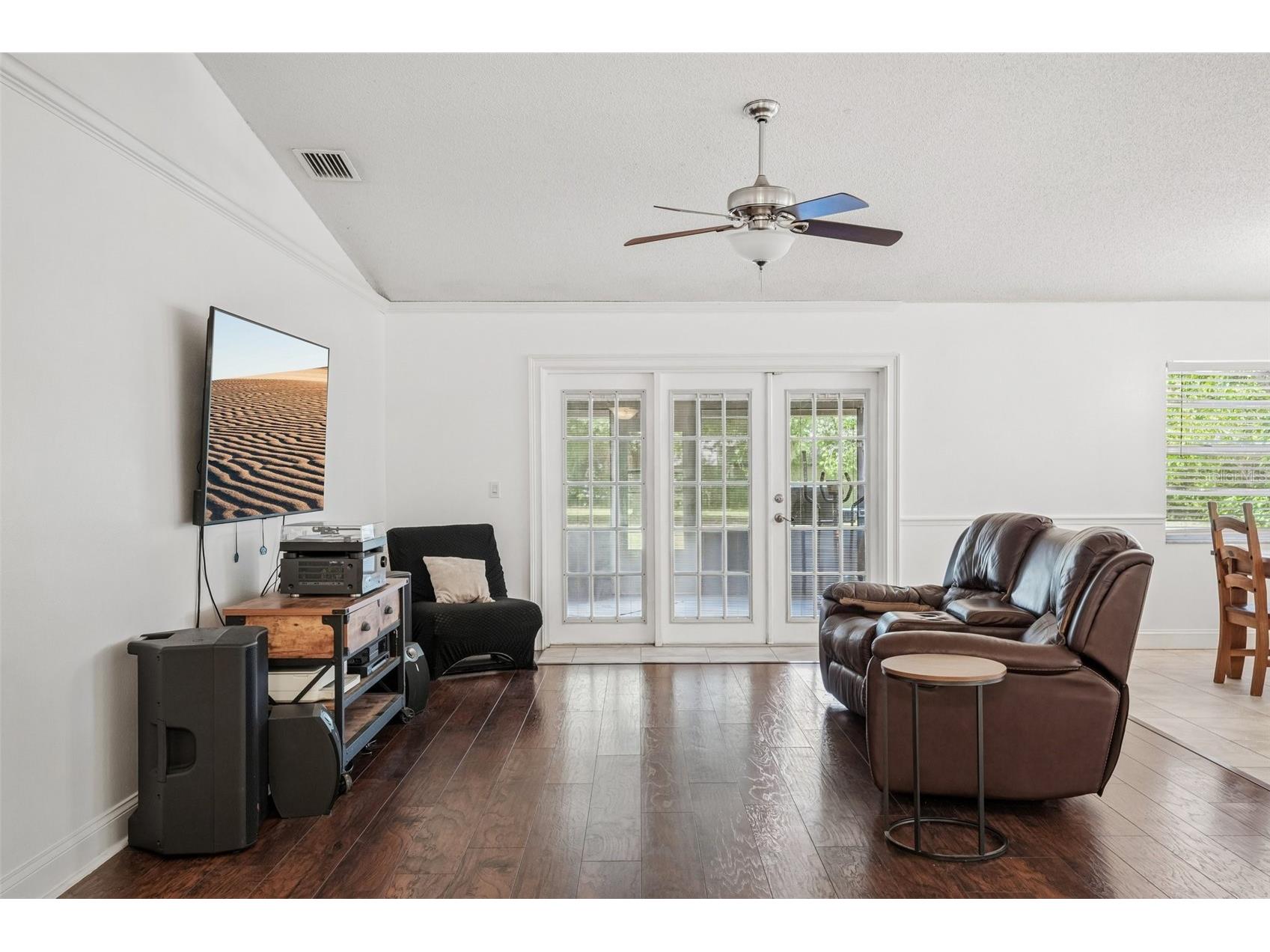 126 S Saint Cloud Avenue Valrico FL 33594 TB8512173 image7