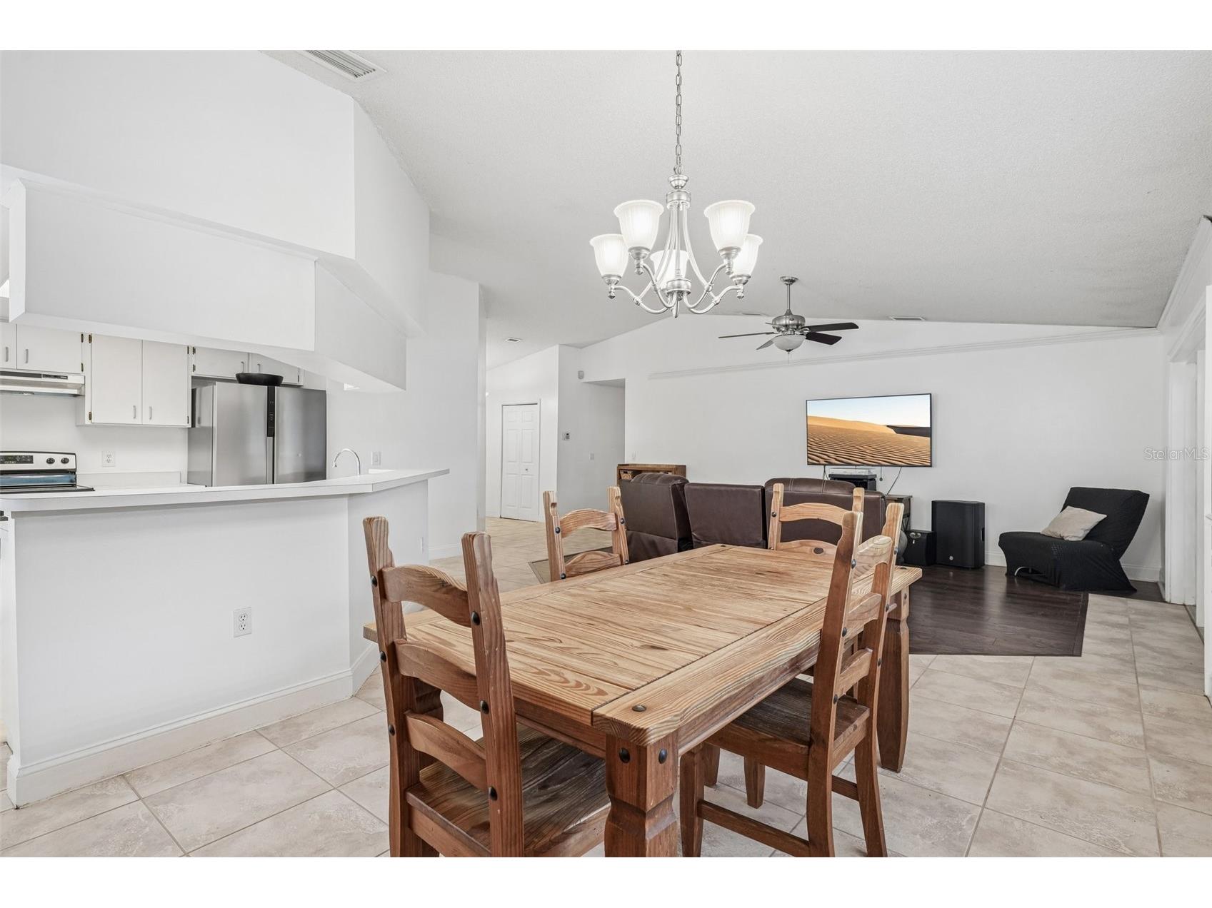 126 S Saint Cloud Avenue Valrico FL 33594 TB8512173 image9