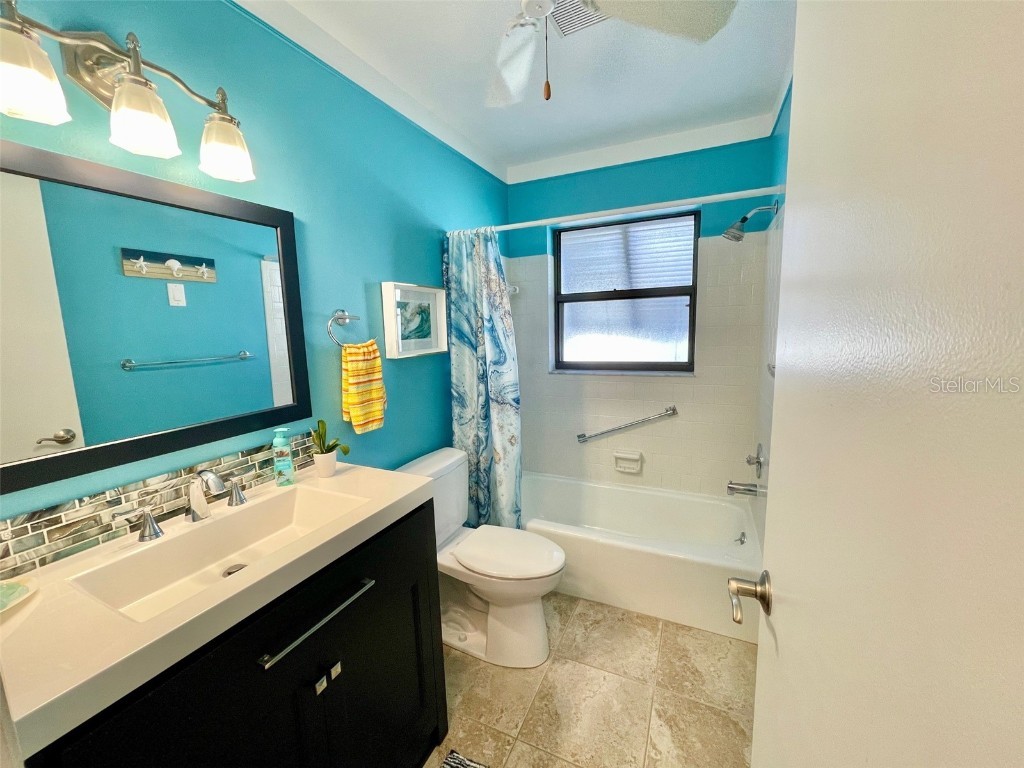 126 Sandstone Circle Venice FL 34293 A4666535 image37