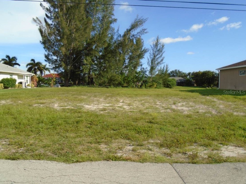 126 SE 20th Street Cape Coral FL 33990 G5069292 image1