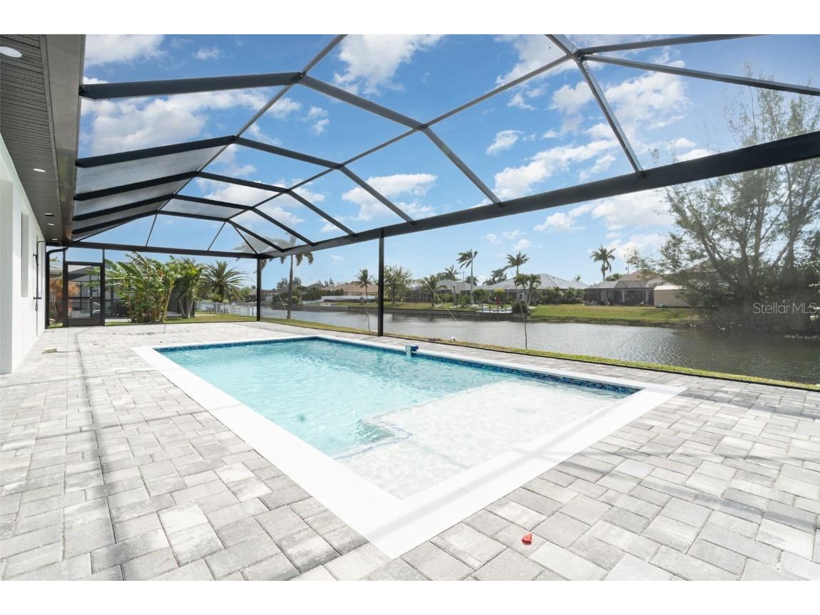 126 SE 20th Street Cape Coral FL 33990 A4645160 image1
