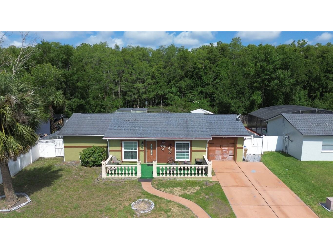 126 W Cedarwood Circle Kissimmee FL 34743 O6113215 image1