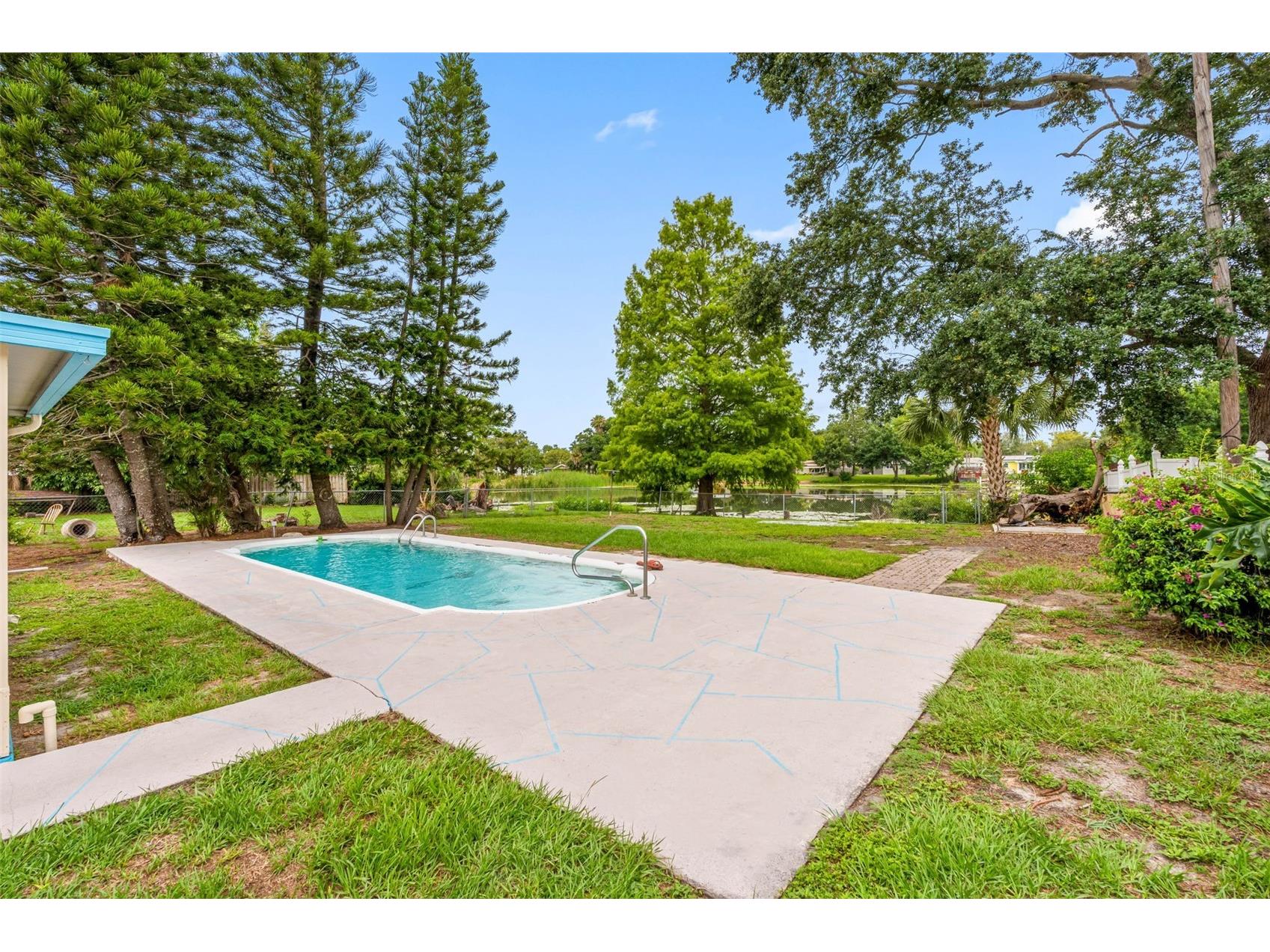 126 W Grapefruit Circle Clearwater FL 33759 - LAKE PATRICIA TB8514146 image14