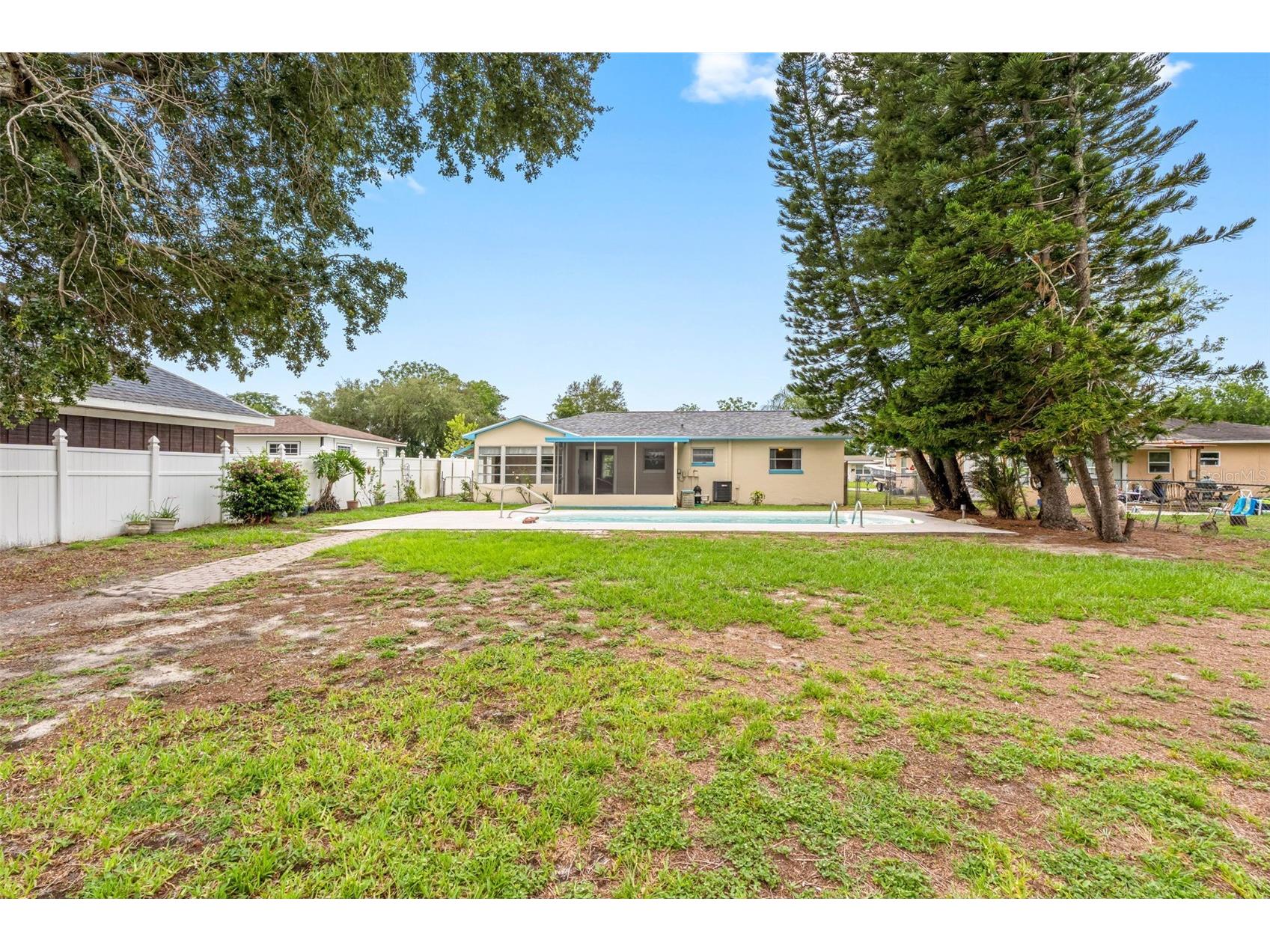 126 W Grapefruit Circle Clearwater FL 33759 - LAKE PATRICIA TB8514146 image19