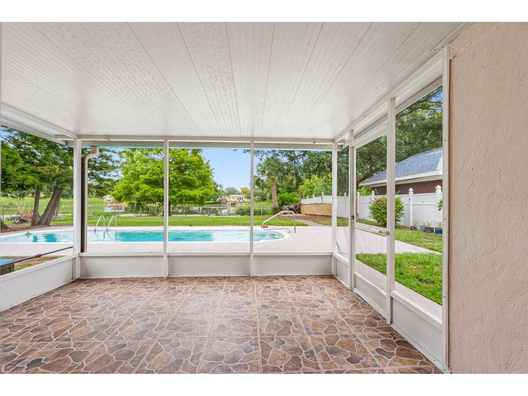 126 W Grapefruit Circle Clearwater FL 33759 - LAKE PATRICIA TB8514146 image23