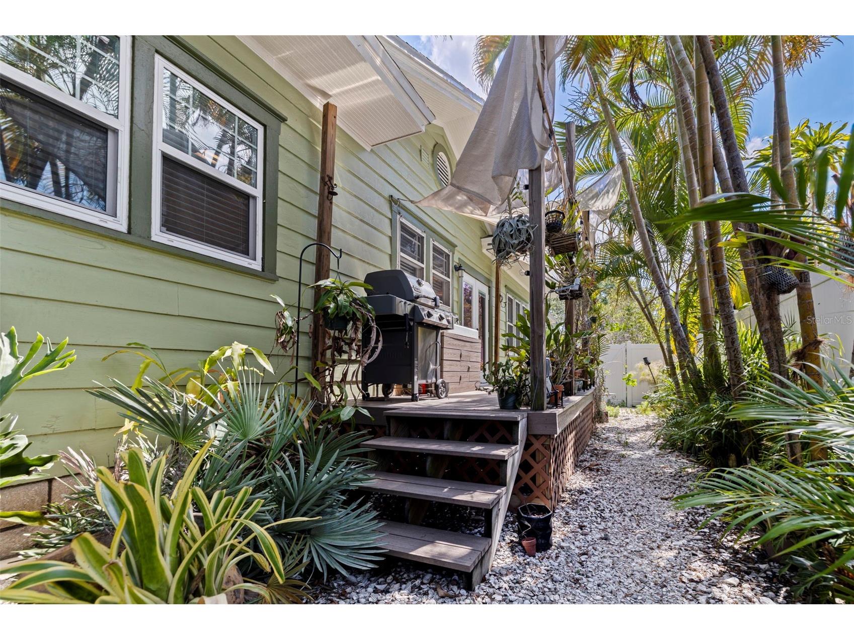 1260 10th Street N Saint Petersburg FL 33705 TB8502536 image35