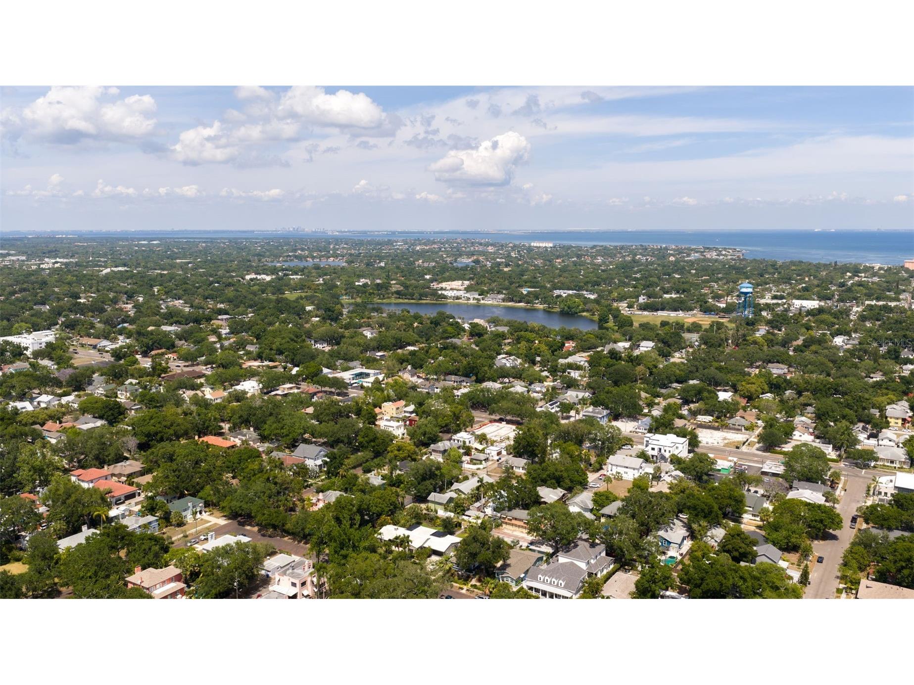 1260 10th Street N Saint Petersburg FL 33705 TB8502536 image64