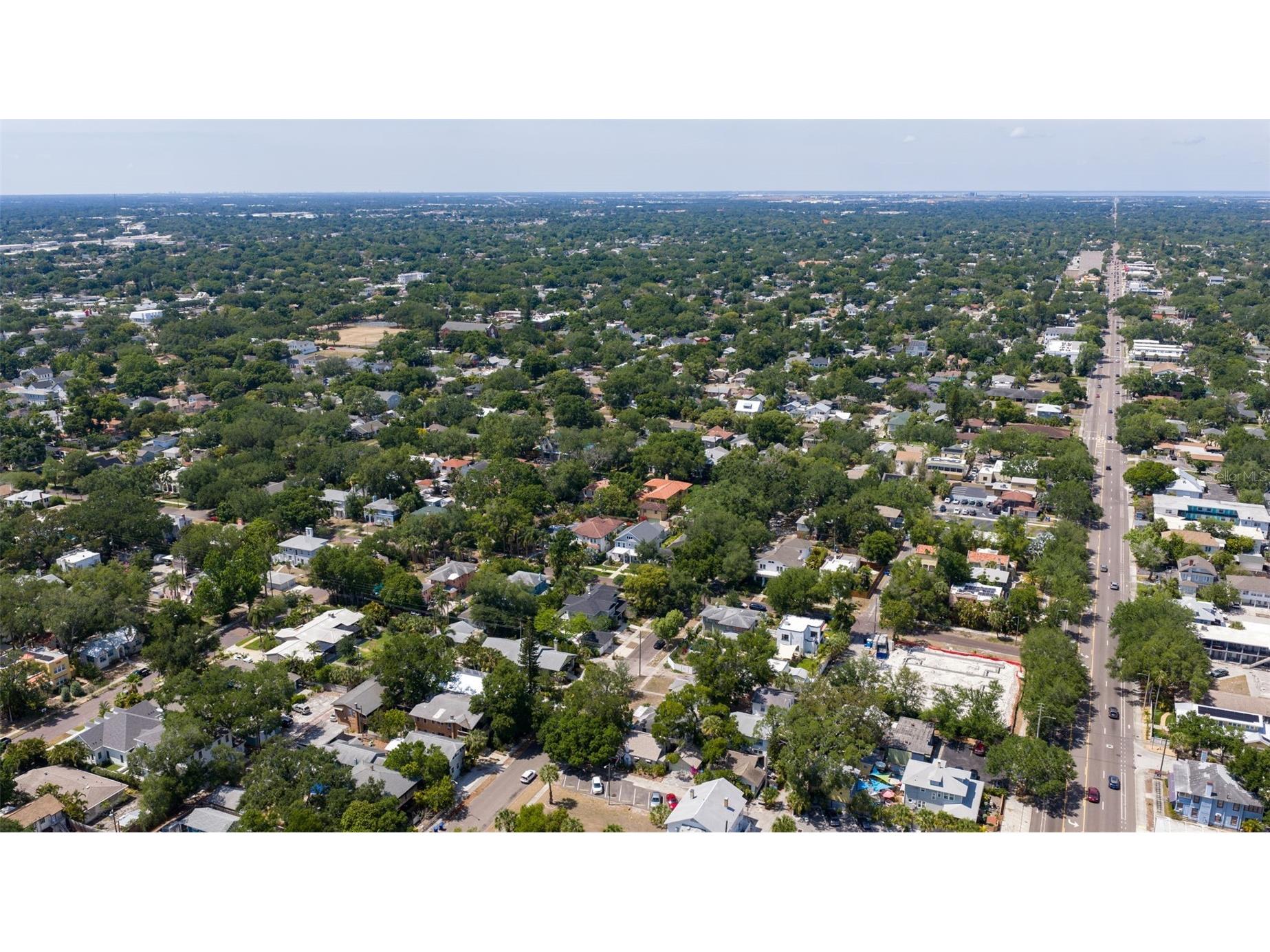 1260 10th Street N Saint Petersburg FL 33705 TB8502536 image68