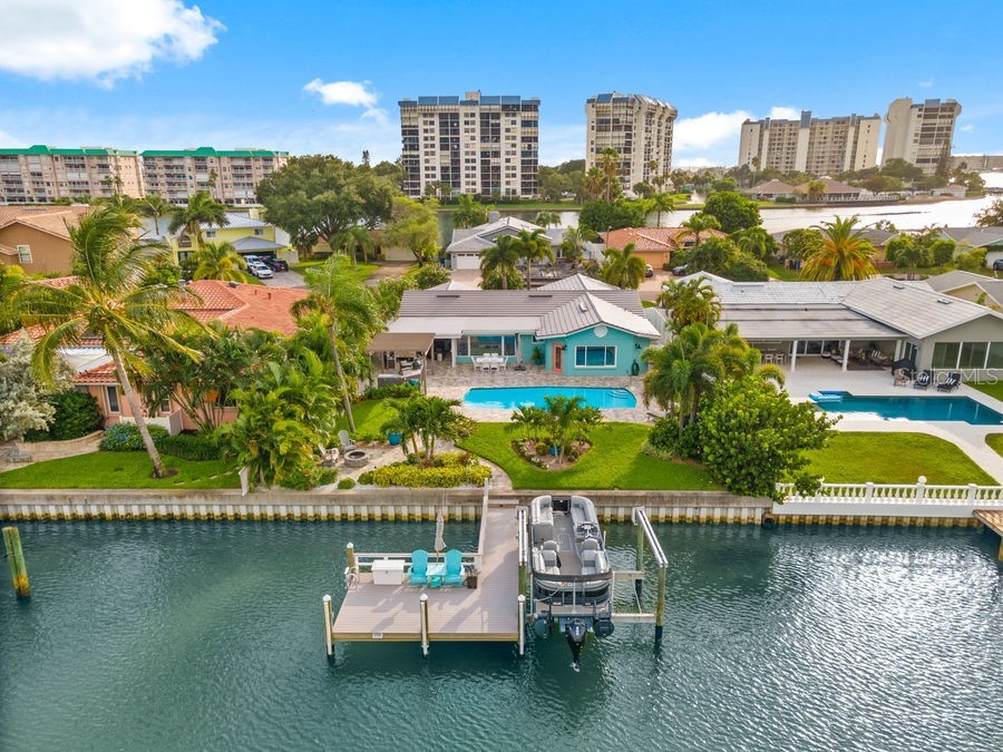 1260 81st St S Saint Petersburg FL 33707 U8248657 image1