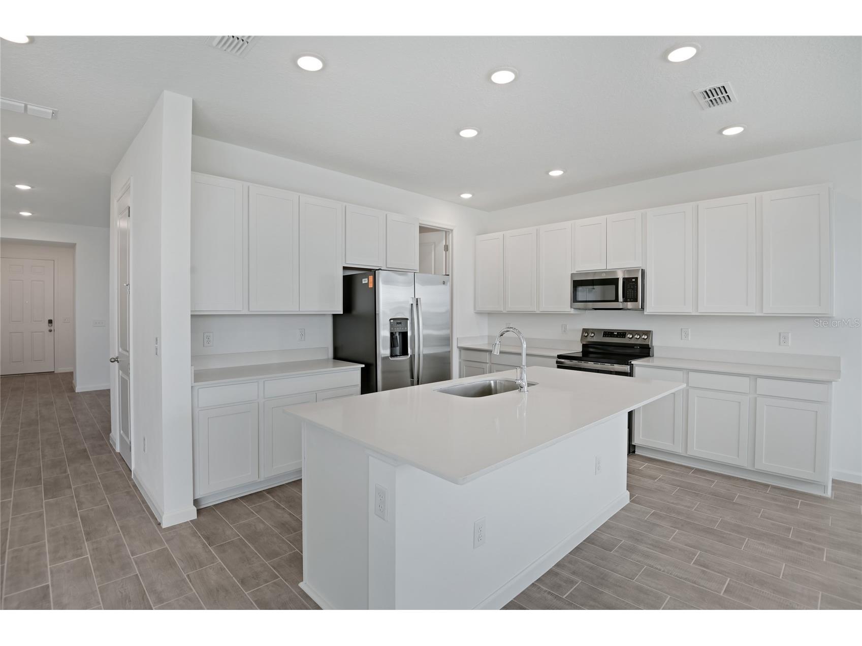 1260 Daisy Hill Way Dundee FL 33838 S5142939 image7