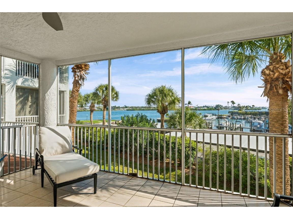 1260 Dolphin Bay Way #203 Sarasota FL 34242 - INTRACOASTAL WATERWAY A4616567 image1