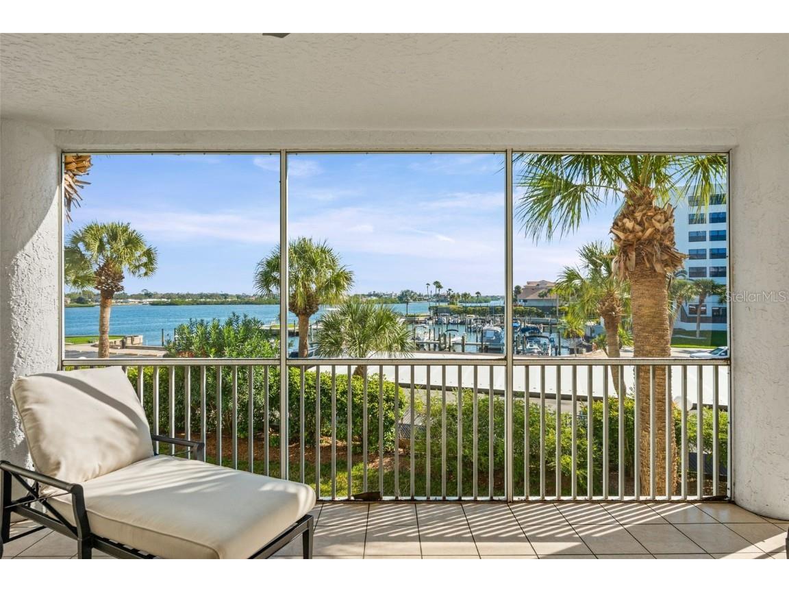1260 Dolphin Bay Way #203 Sarasota FL 34242 - INTRACOASTAL WATERWAY A4616567 image18