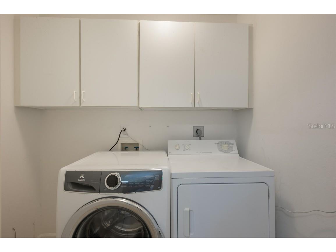 1260 Dolphin Bay Way #203 Sarasota FL 34242 - INTRACOASTAL WATERWAY A4616567 image25