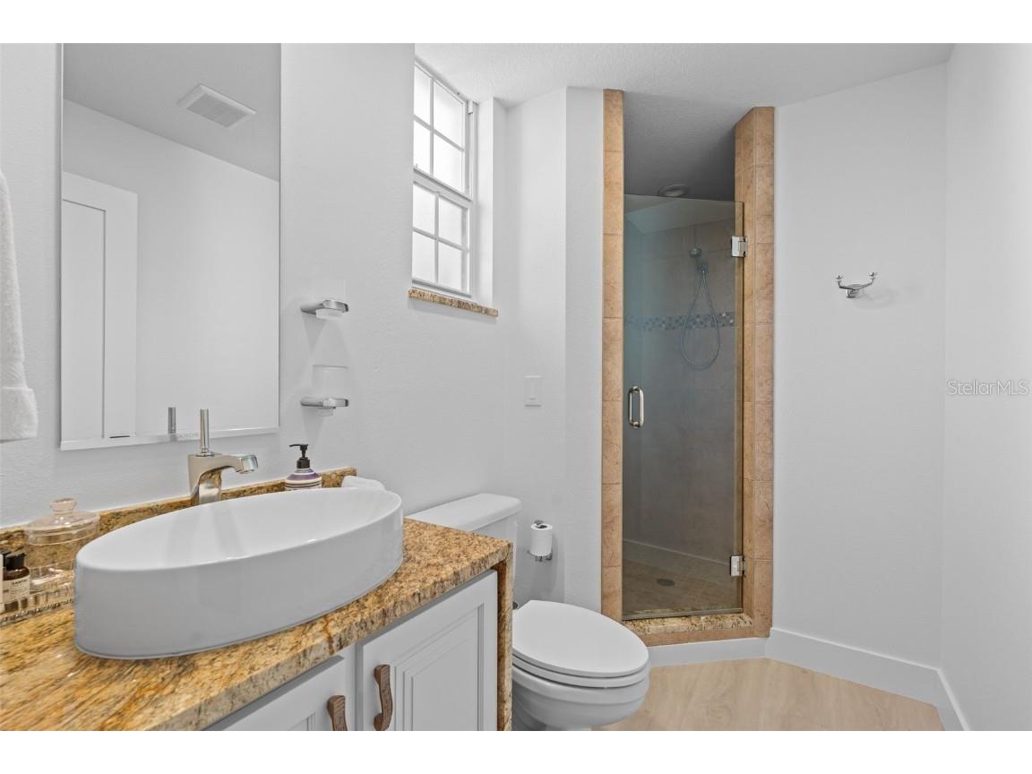 1260 Dolphin Bay Way #301 Sarasota FL 34242 - INTRACOASTAL WATERWAY A4668803 image23