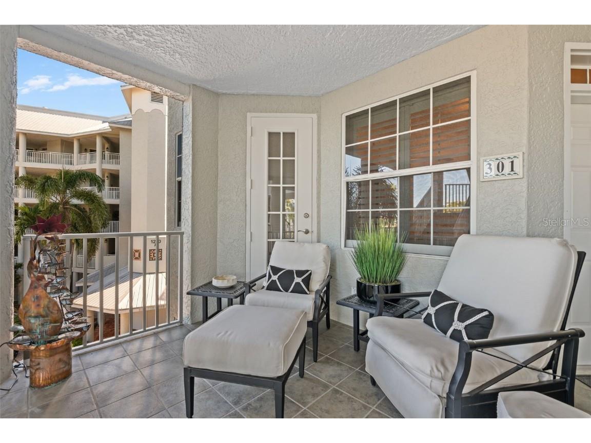 1260 Dolphin Bay Way #301 Sarasota FL 34242 - INTRACOASTAL WATERWAY A4668803 image25