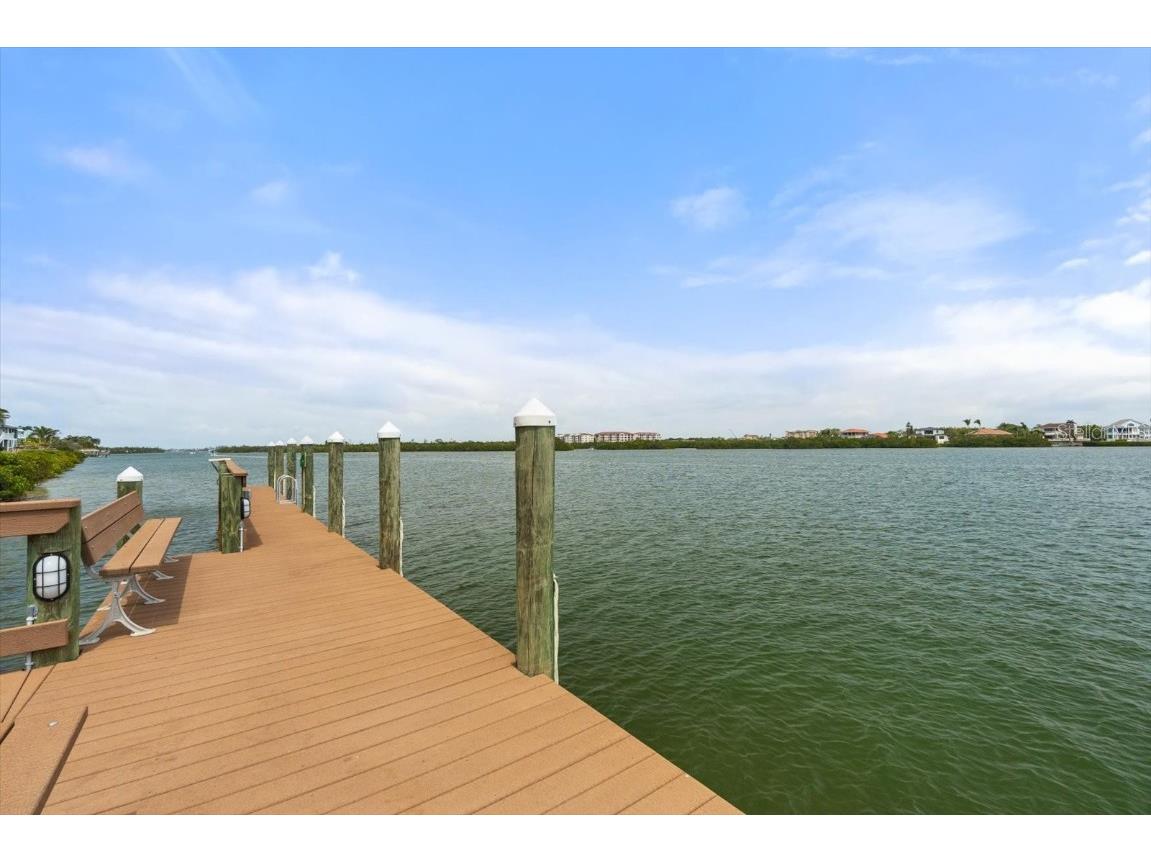 1260 Dolphin Bay Way #301 Sarasota FL 34242 - INTRACOASTAL WATERWAY A4668803 image42