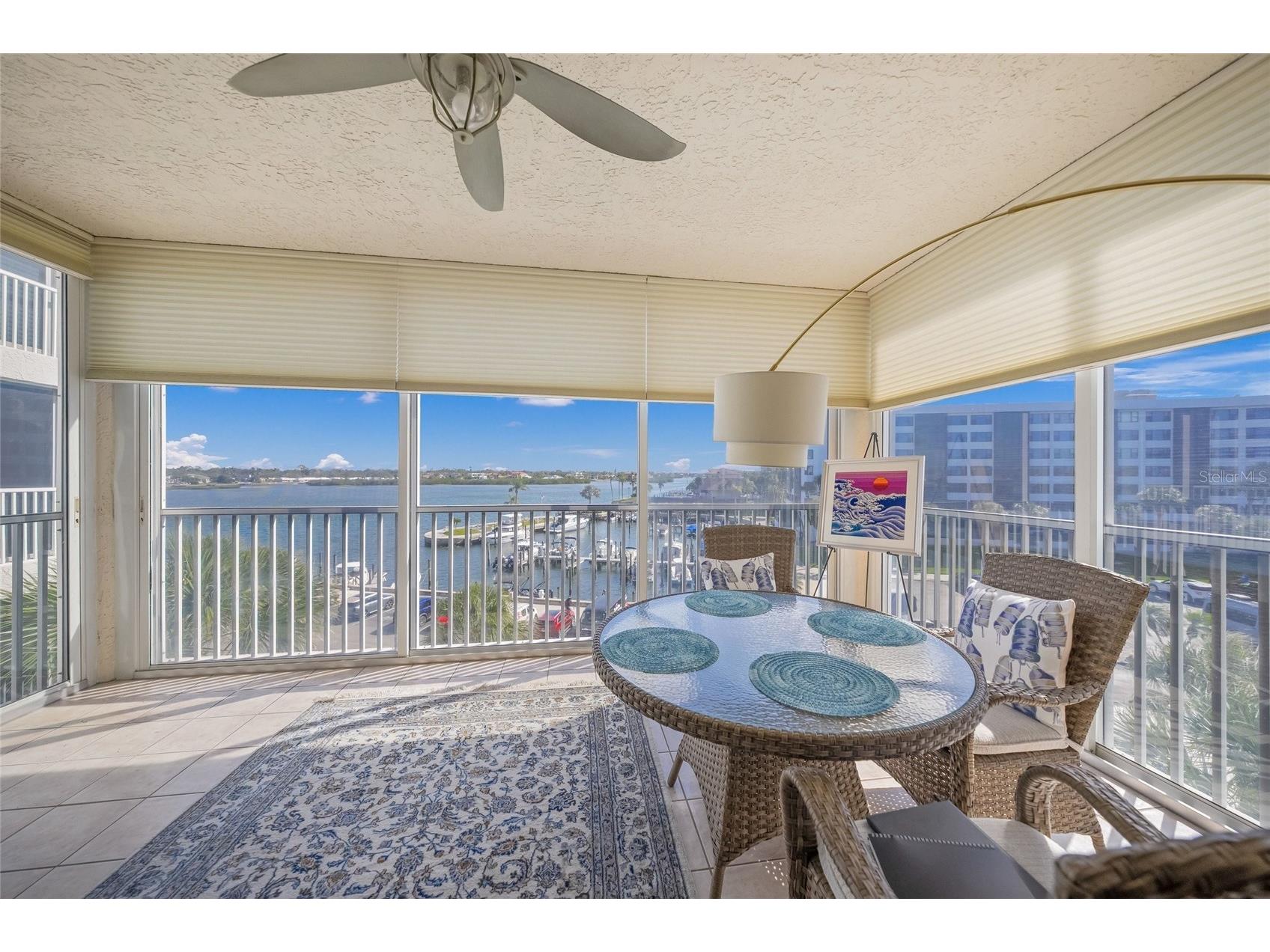 1260 Dolphin Bay Way #403 Sarasota FL 34242 A4680107 image1