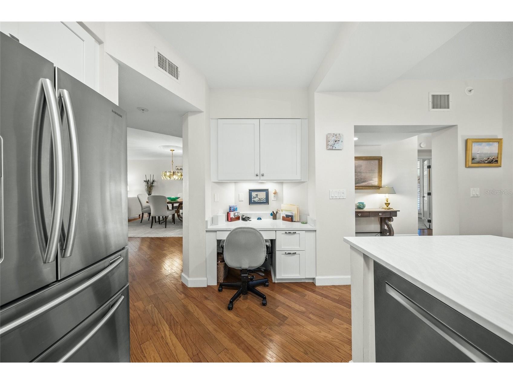 1260 Dolphin Bay Way #403 Sarasota FL 34242 A4680107 image14