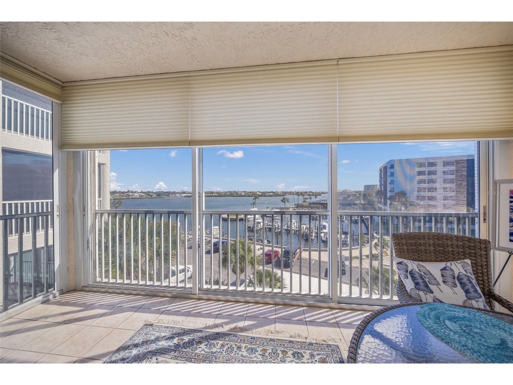 1260 Dolphin Bay Way #403 Sarasota FL 34242 A4680107 image23
