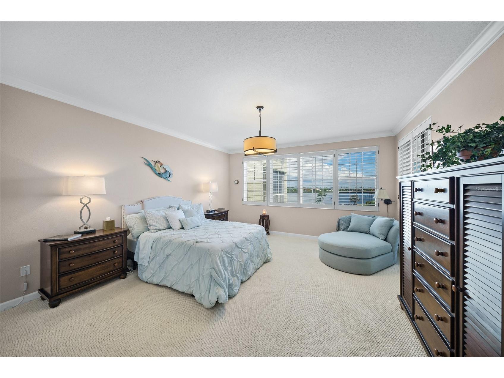 1260 Dolphin Bay Way #403 Sarasota FL 34242 A4680107 image26