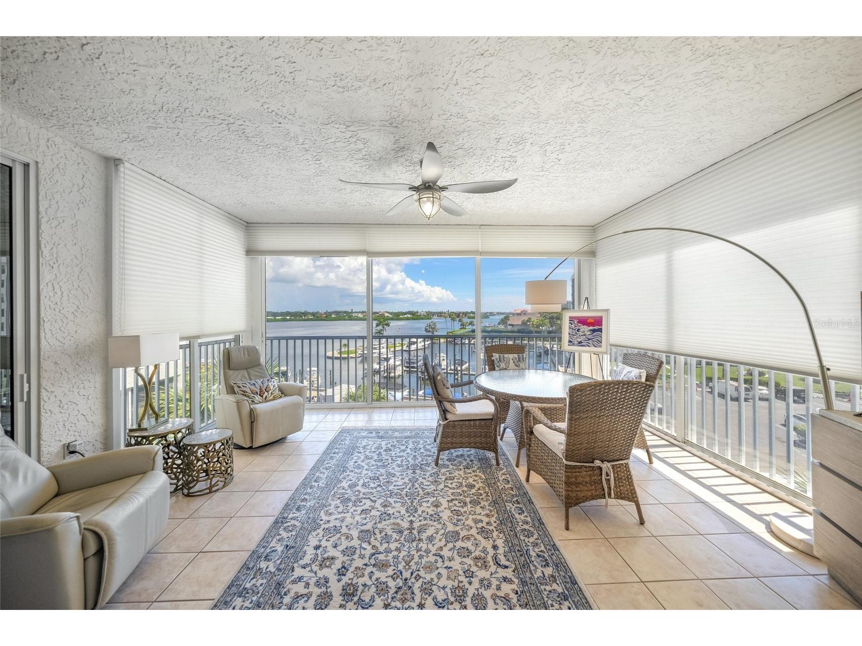 1260 Dolphin Bay Way #403 Sarasota FL 34242 A4680107 image42
