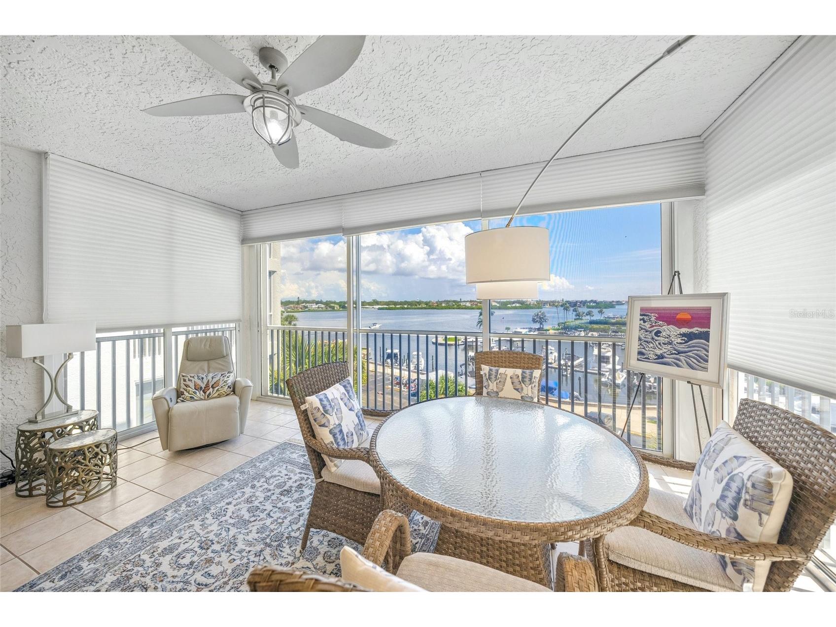 1260 Dolphin Bay Way #403 Sarasota FL 34242 A4680107 image43