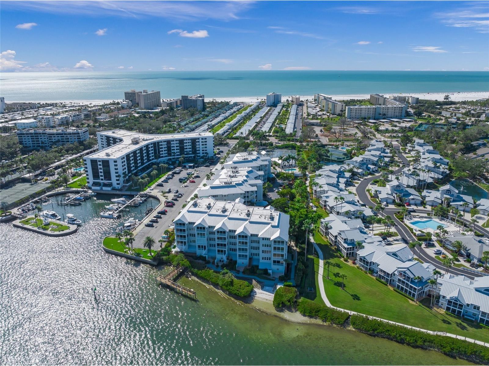 1260 Dolphin Bay Way #403 Sarasota FL 34242 A4680107 image61