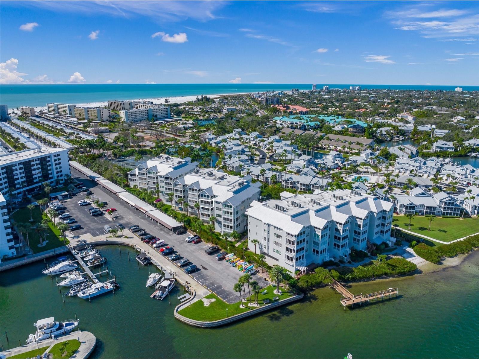 1260 Dolphin Bay Way #403 Sarasota FL 34242 A4680107 image63