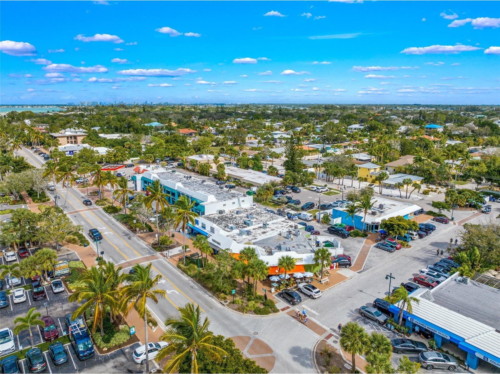 1260 Dolphin Bay Way #403 Sarasota FL 34242 A4680107 image70