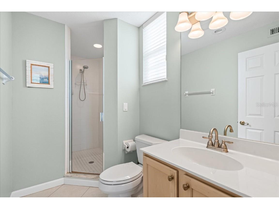 1260 Dolphin Bay Way #404 Sarasota FL 34242 - LITTLE SARASOTA BAY A4673762 image16