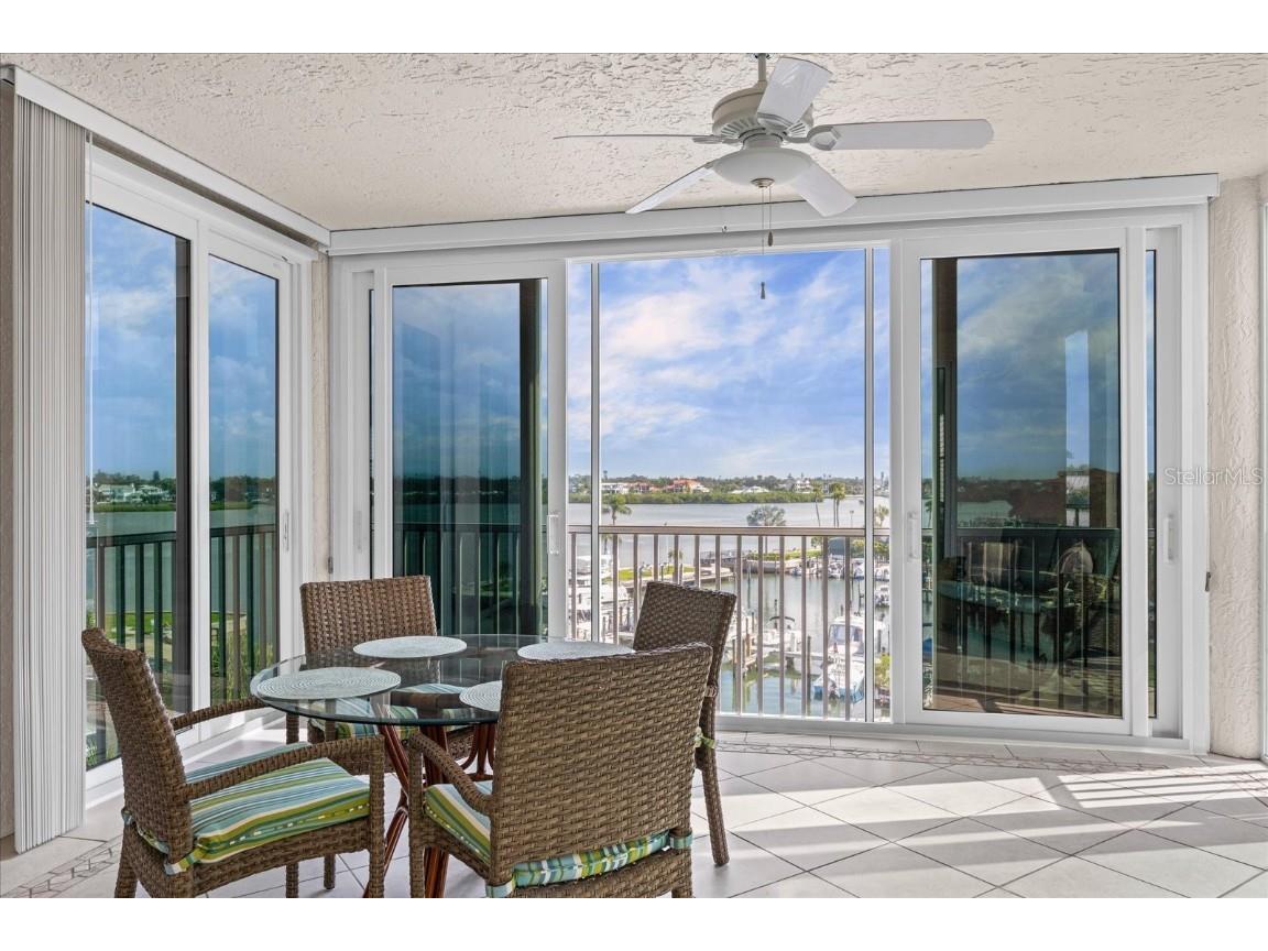 1260 Dolphin Bay Way #404 Sarasota FL 34242 - LITTLE SARASOTA BAY A4673762 image26