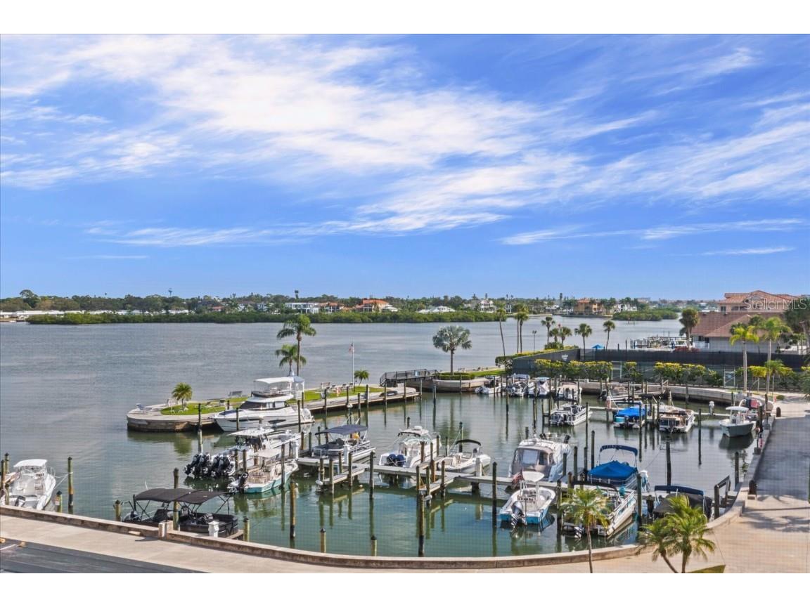 1260 Dolphin Bay Way #404 Sarasota FL 34242 - LITTLE SARASOTA BAY A4673762 image27