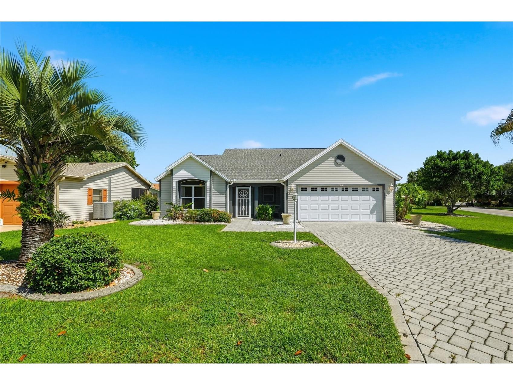 1260 Granada Court Lady Lake FL 32159 G5113972 image1