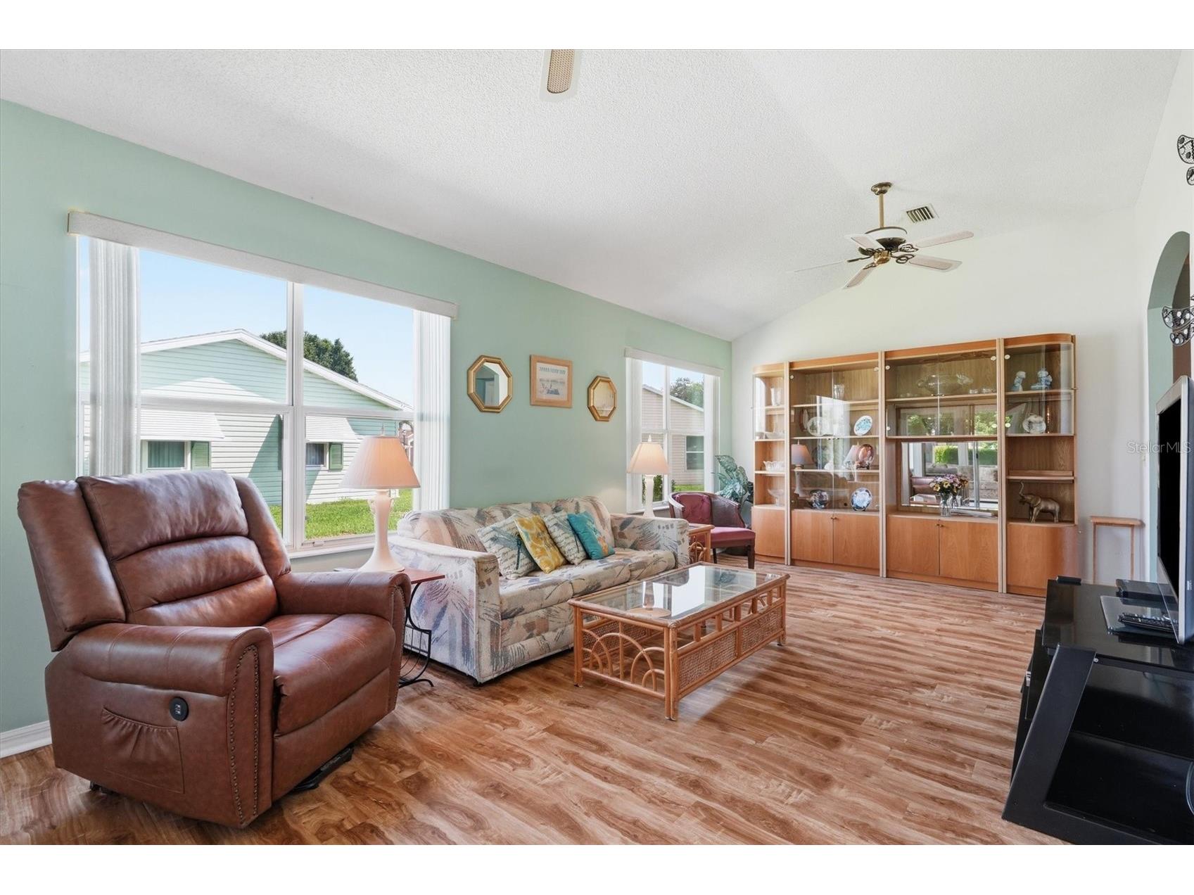 1260 Granada Court Lady Lake FL 32159 G5113972 image16