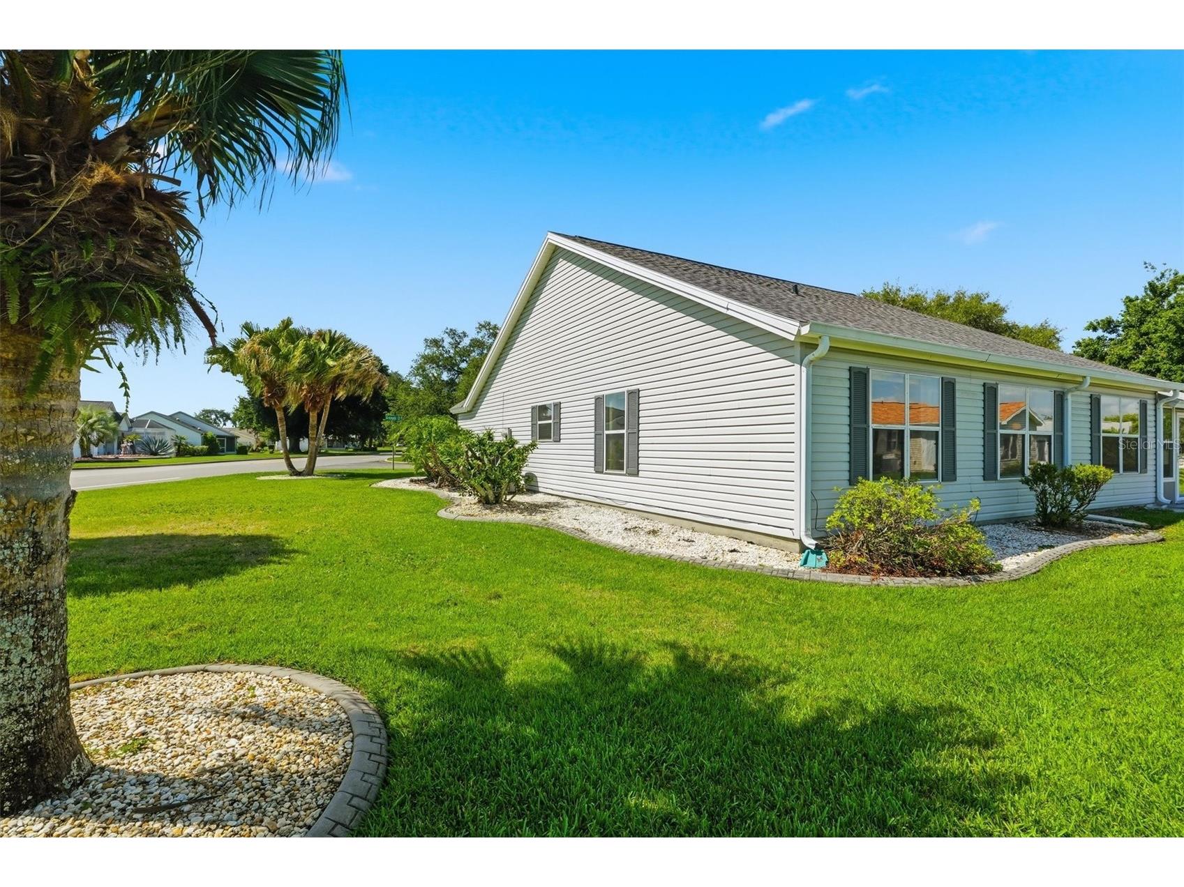 1260 Granada Court Lady Lake FL 32159 G5113972 image43