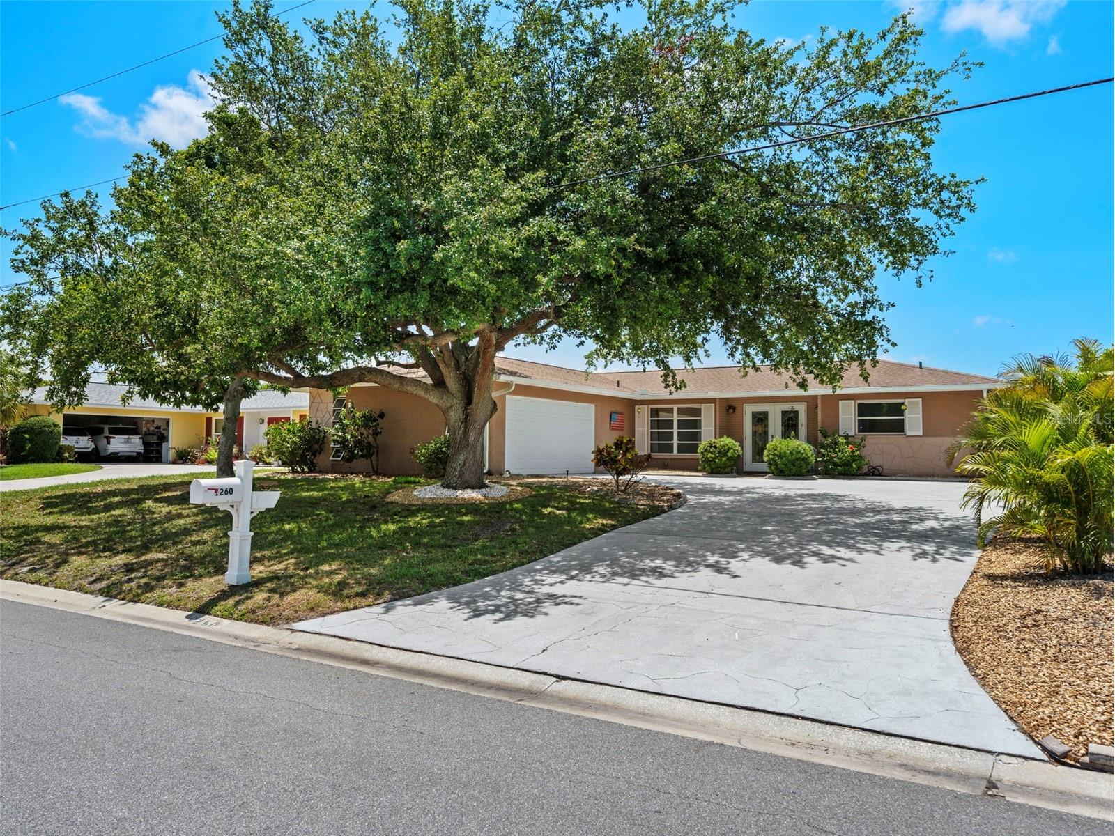 1260 Lakeside Drive Venice FL 34293 A4682949 image2