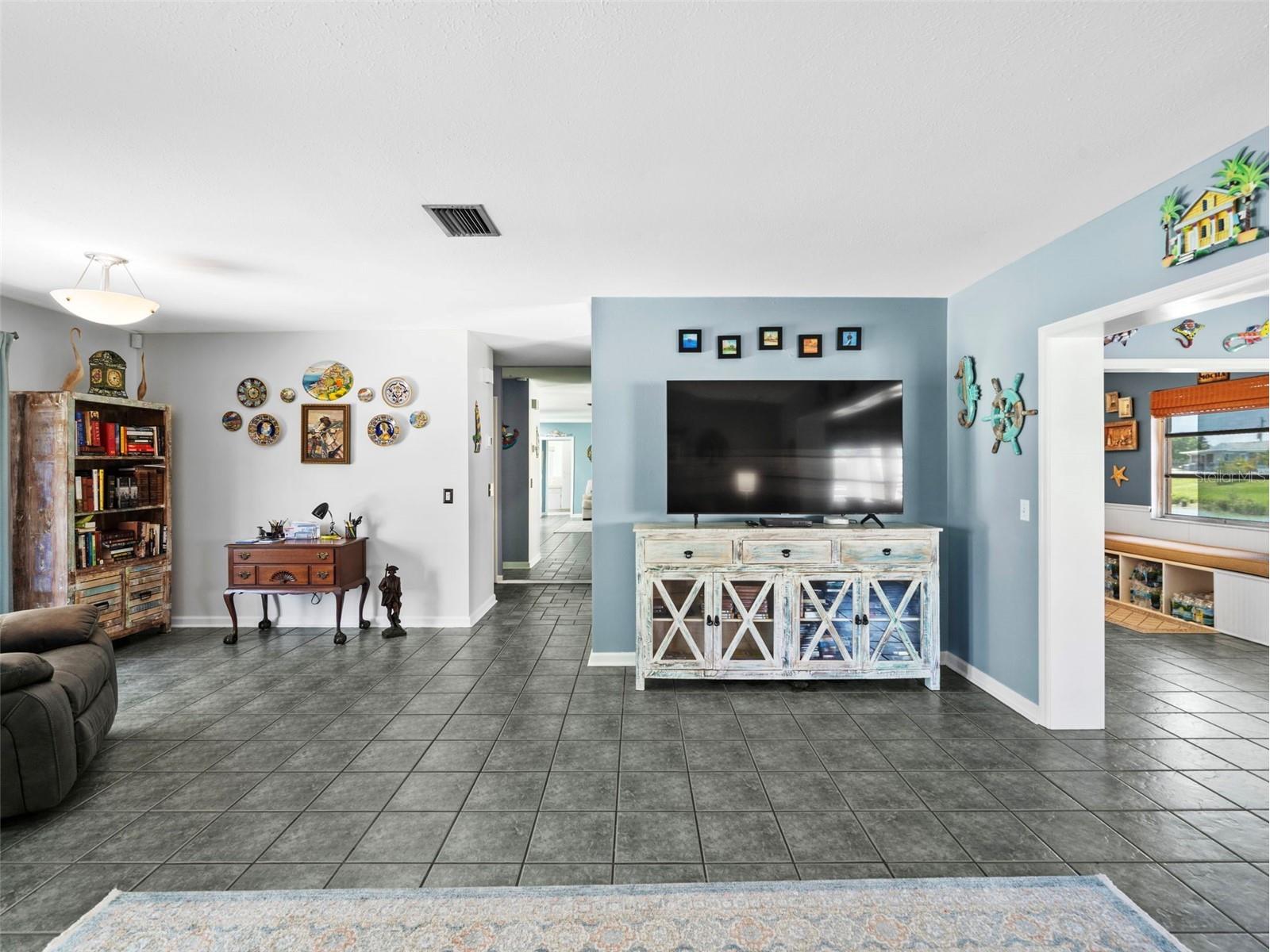 1260 Lakeside Drive Venice FL 34293 A4682949 image26