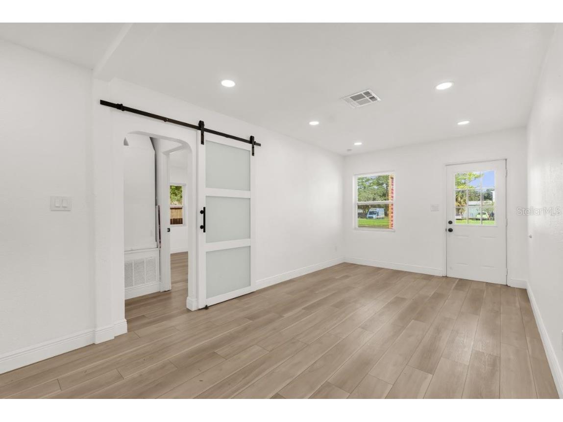 1260 Seminola Boulevard Casselberry FL 32707 O6343583 image8